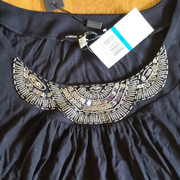 Cable & Gauge Black Top w/ Jeweled Neckline - XL - Picture 6 of 7